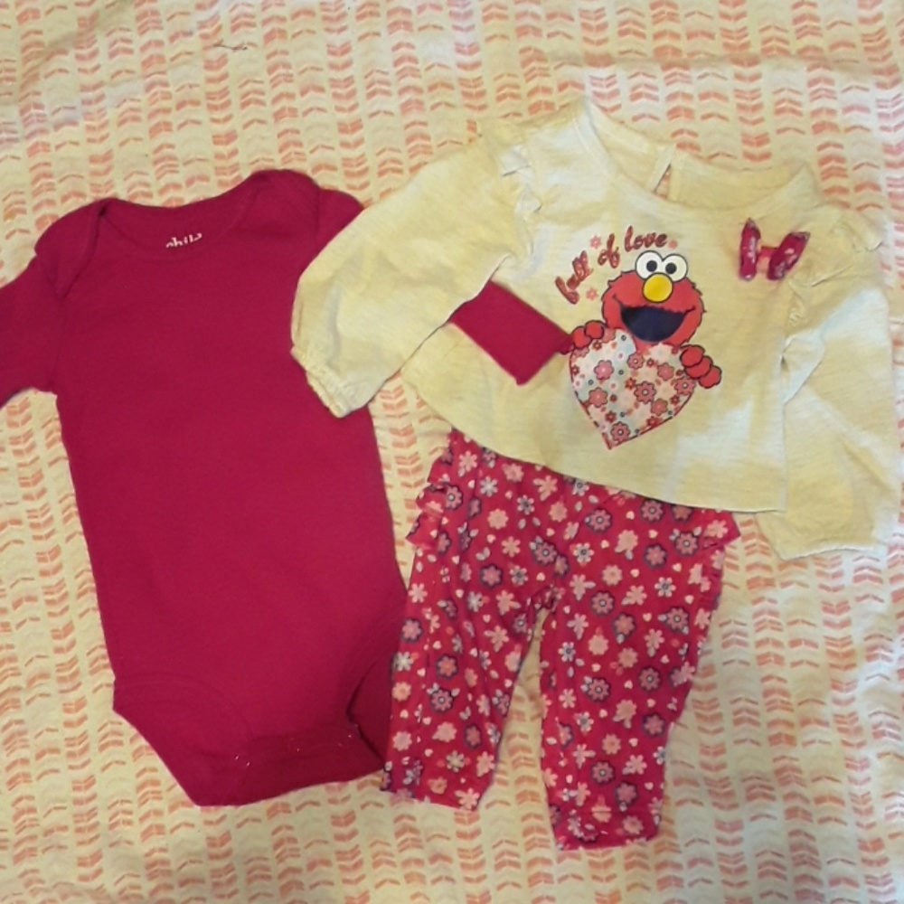 Newborn girls outfit and top